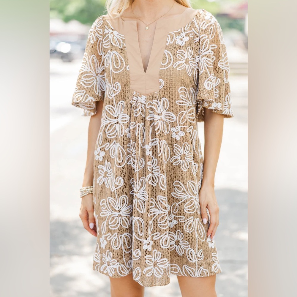 Just A Theory Camel Embroidery Camel Cotton Dress
Size: Large